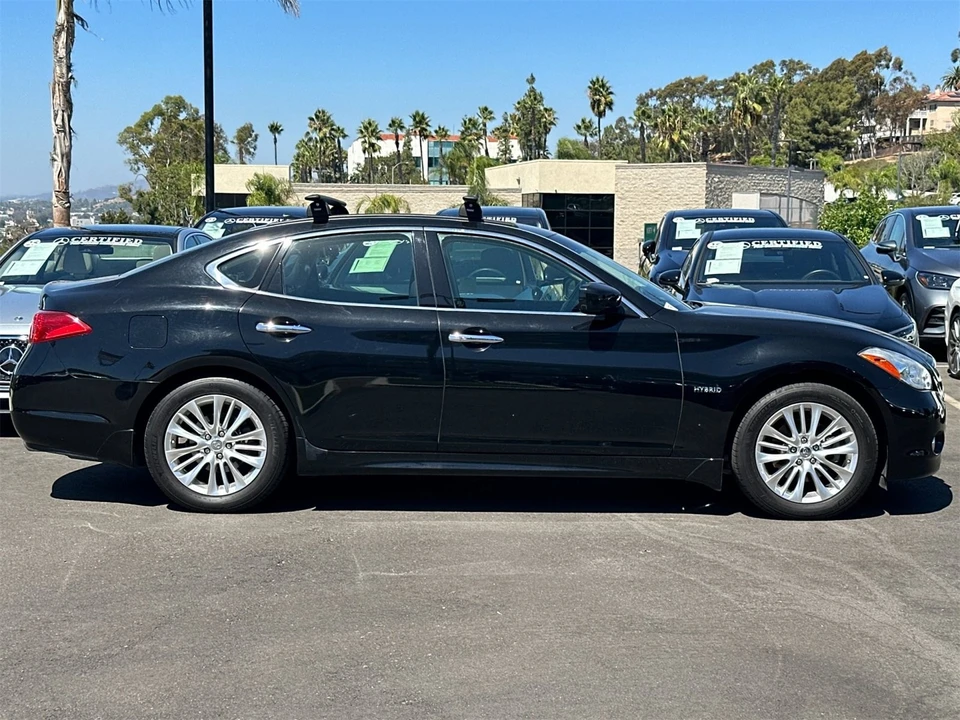 2012 Infiniti M/Q70 4th Gen - Image 2 of 12