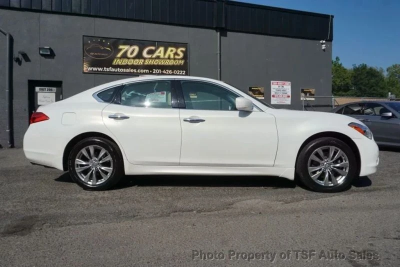 2012 Infiniti M/Q70 4th Gen - Image 8 of 12
