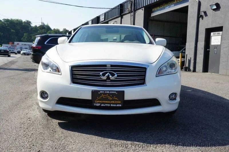 2012 Infiniti M/Q70 4th Gen - Image 2 of 12