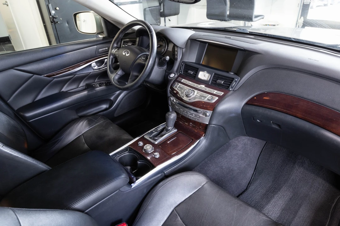 2012 Infiniti M/Q70 4th Gen - Image 31 of 31
