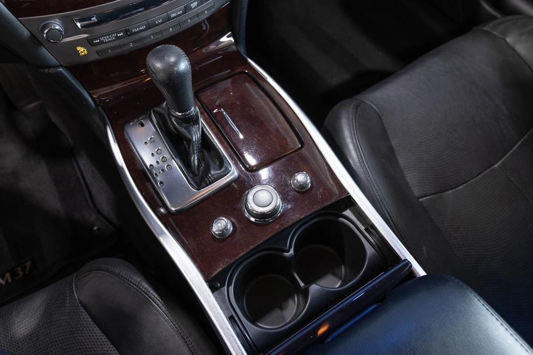 2012 Infiniti M/Q70 4th Gen - Image 25 of 31