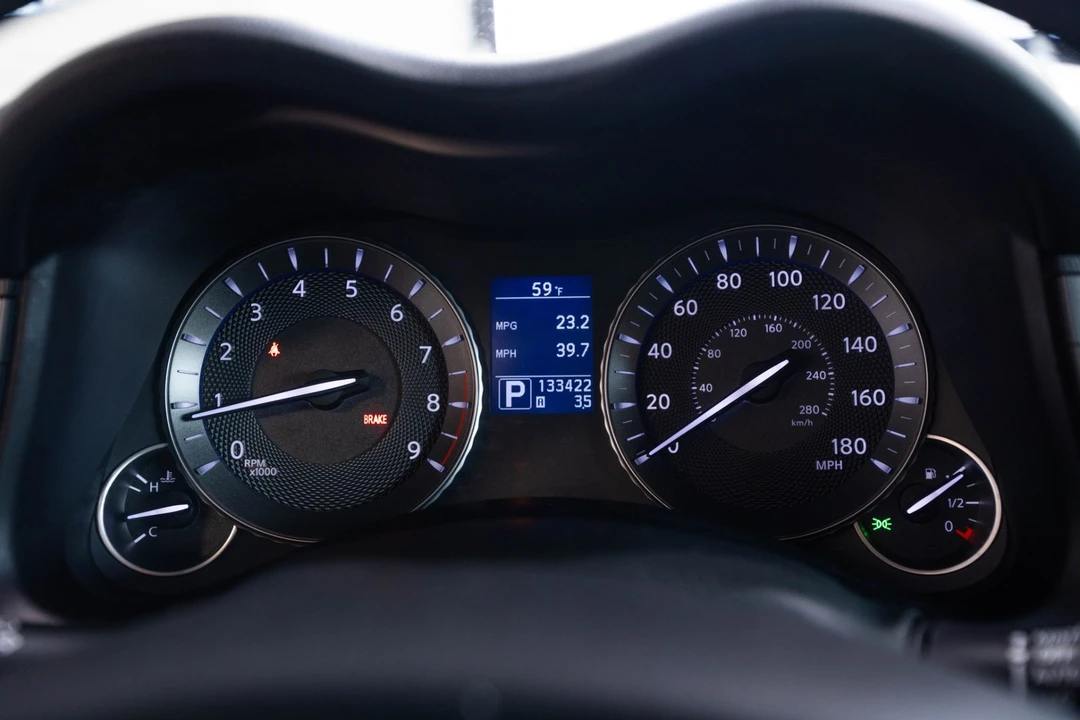 2012 Infiniti M/Q70 4th Gen - Image 27 of 31