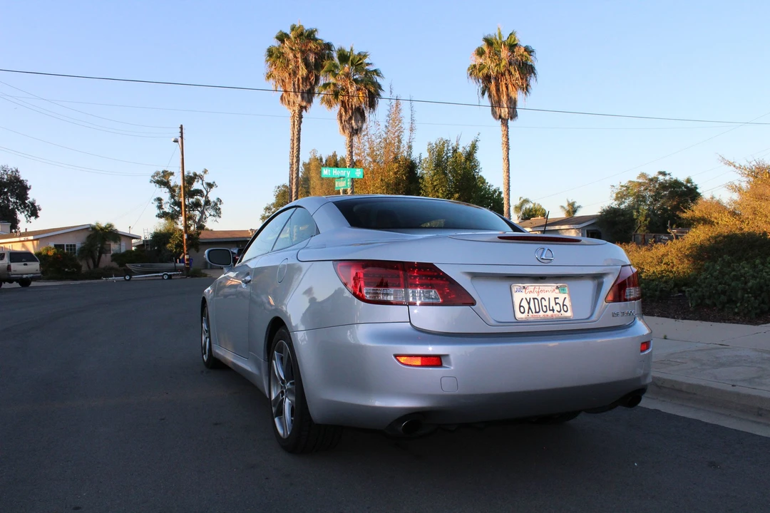 2012 Lexus IS 2nd Gen - Image 5 of 13