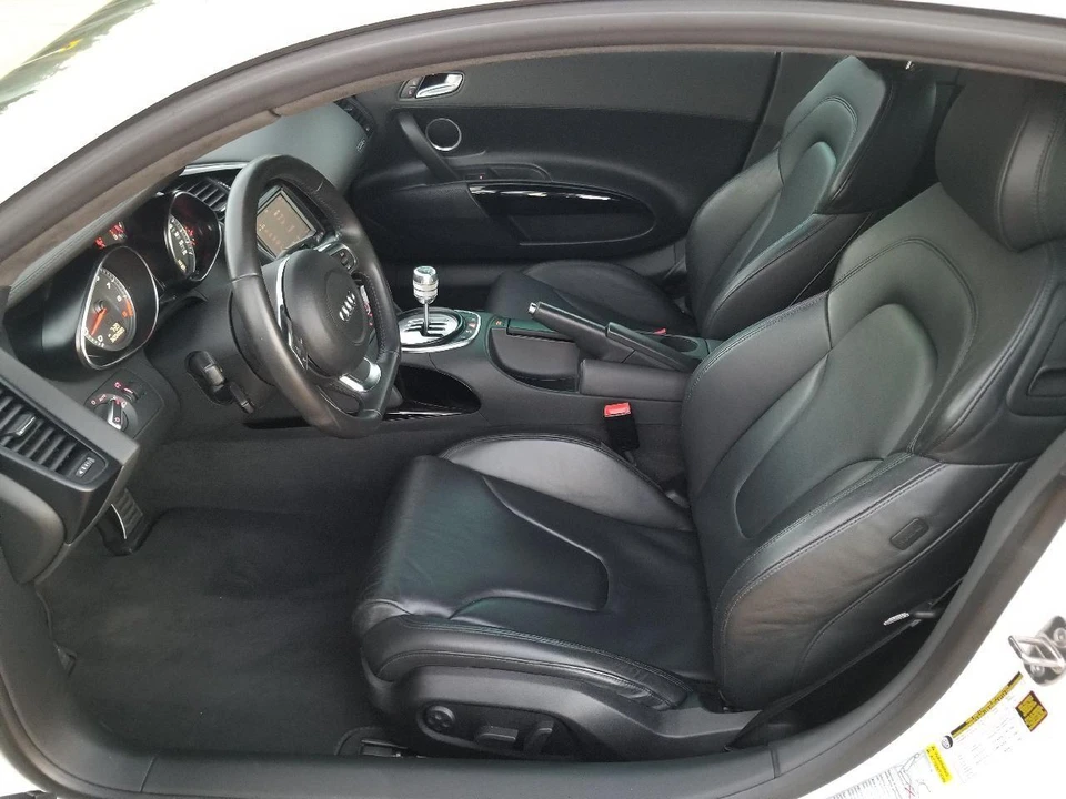 2012 Audi 42 R8 - Image 8 of 14