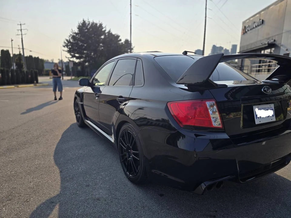 2012 Subaru Impreza WRX STi 3rd Gen - Image 12 of 21