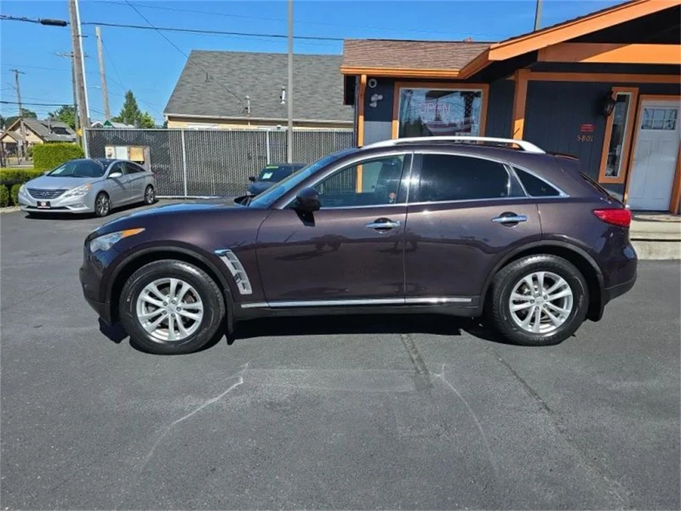 2012 Infiniti FX/QX 2nd Gen - Image 2 of 15