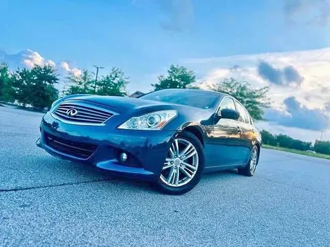 2012 Infiniti G37 Journey