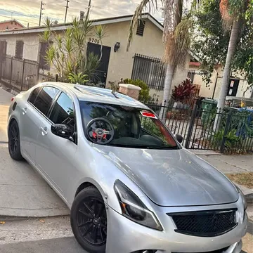 2012 Infiniti G37