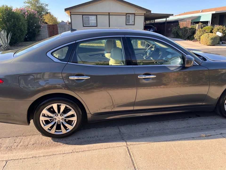 2012 Infiniti M/Q70 4th Gen - Image 13 of 14