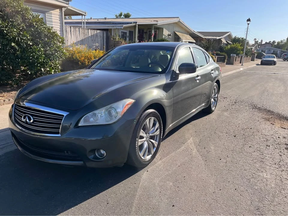 2012 Infiniti M/Q70 4th Gen - Image 2 of 14