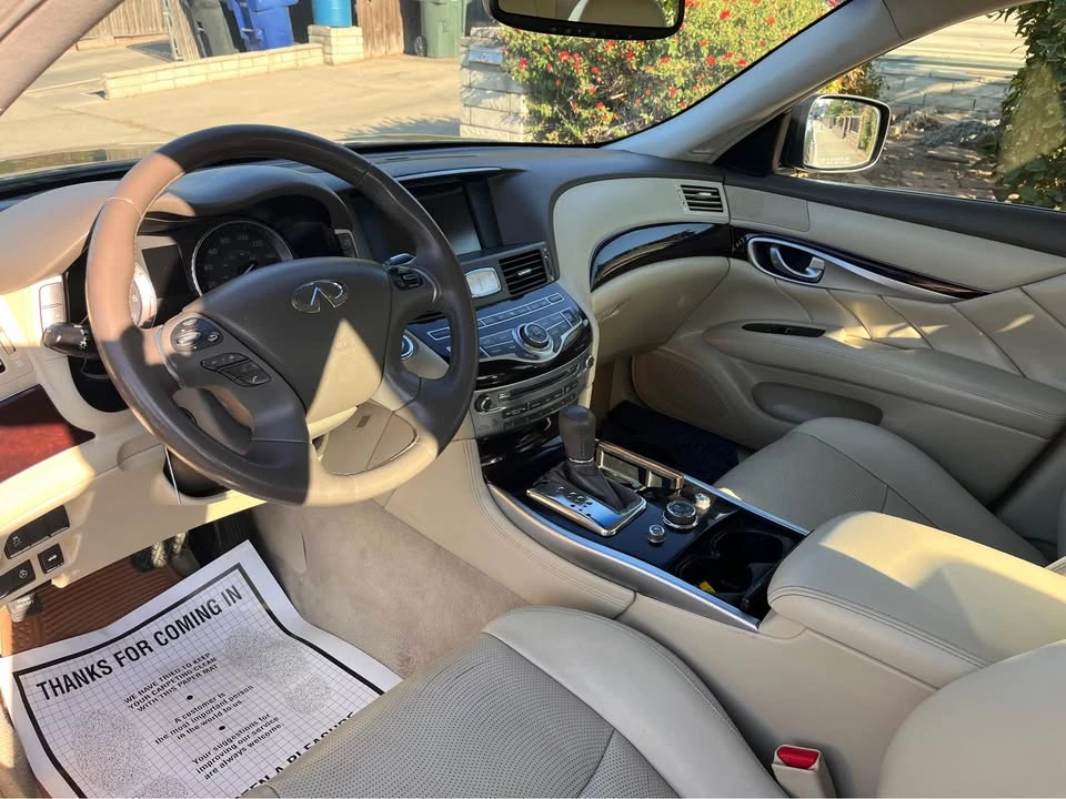 2012 Infiniti M/Q70 4th Gen - Image 10 of 14