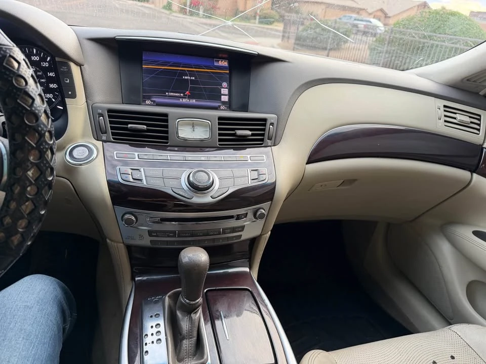 2012 Infiniti M/Q70 4th Gen - Image 14 of 15
