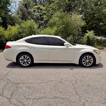2012 Infiniti M37 Sport