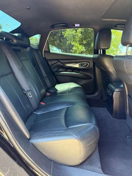 2012 Infiniti M/Q70 4th Gen - Image 15 of 20