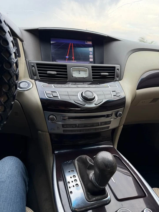 2012 Infiniti M/Q70 4th Gen - Image 7 of 14