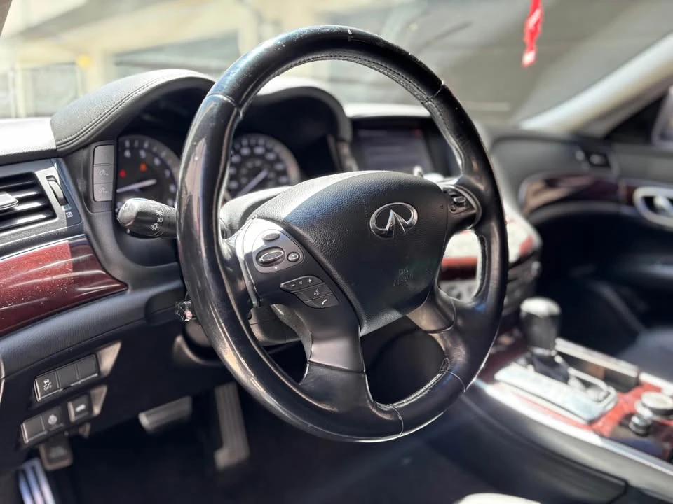 2012 Infiniti M/Q70 4th Gen - Image 7 of 11
