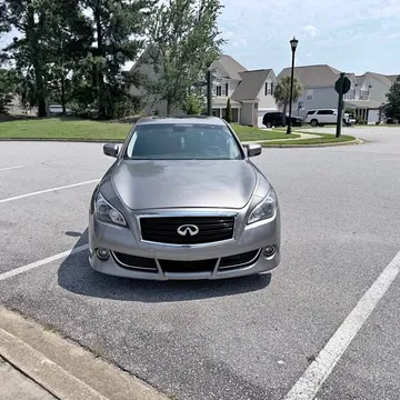 2012 Infiniti M56 S