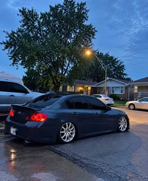 2012 Infiniti G37