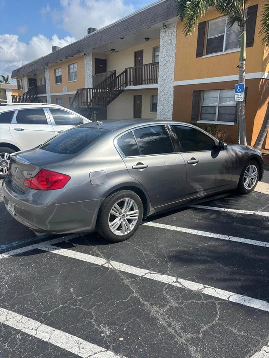 2012 Infiniti M/Q70 4th Gen - Image 5 of 12