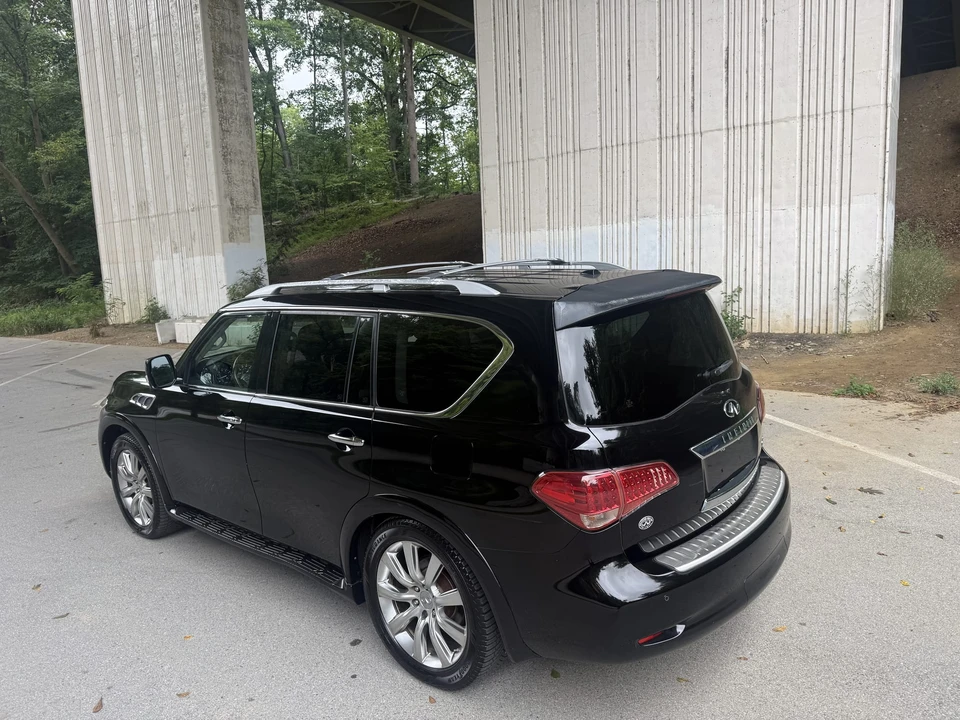 2012 Infiniti QX80 - Image 12 of 31