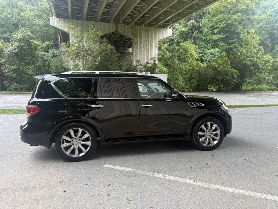 2012 Infiniti QX80 - Image 24 of 31