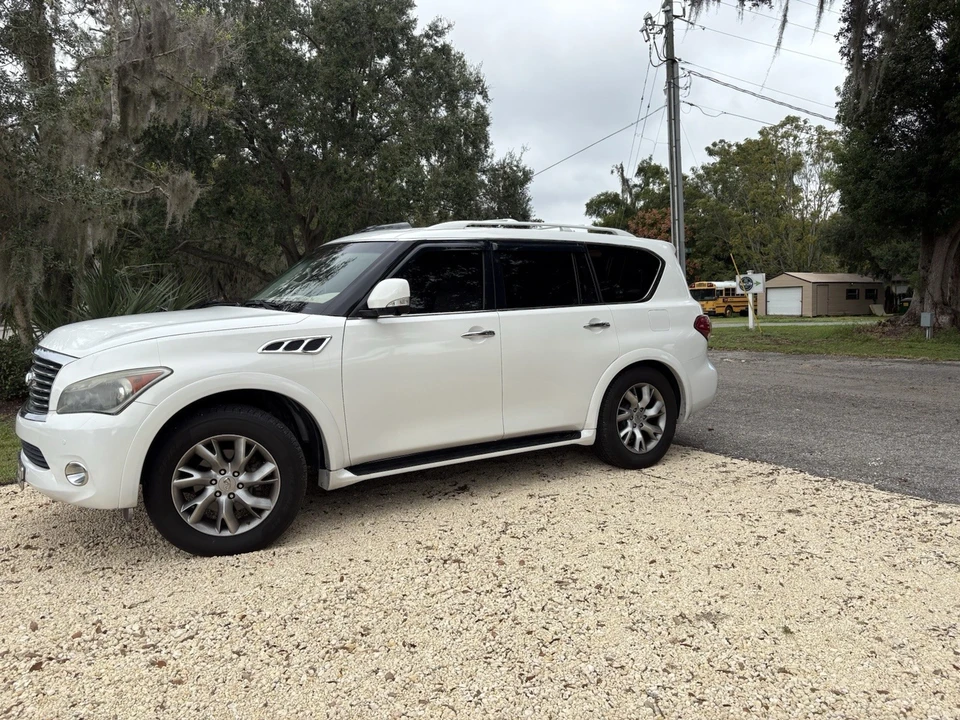 2012 Infiniti QX80 - Image 3 of 11