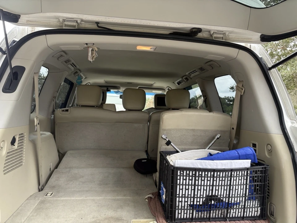 2012 Infiniti QX80 - Image 10 of 11