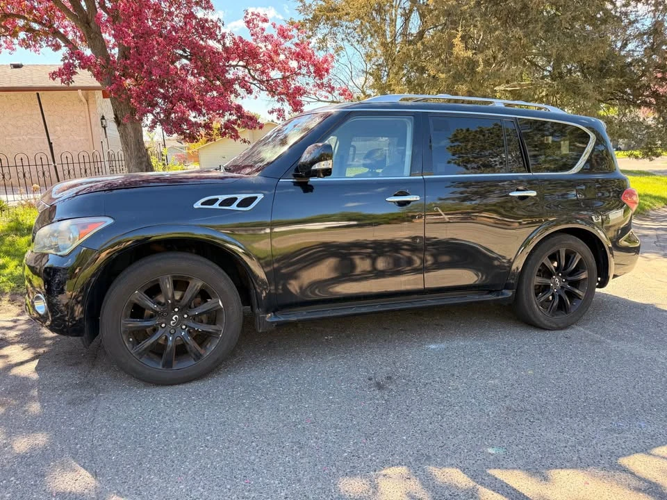 2012 Infiniti QX80 - Image 3 of 13