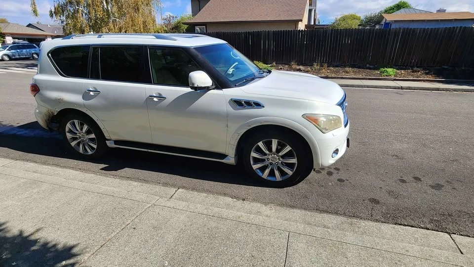 2012 Infiniti QX80 - Image 4 of 7