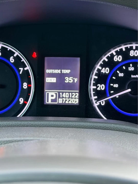 2012 Infiniti G25 4th Gen - Image 5 of 12
