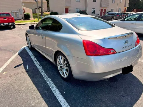 2012 Infiniti G37 Coupe 2D