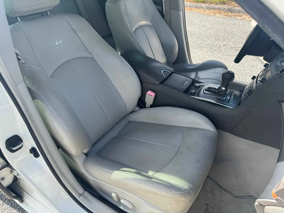 2012 Infiniti - Image 14 of 16