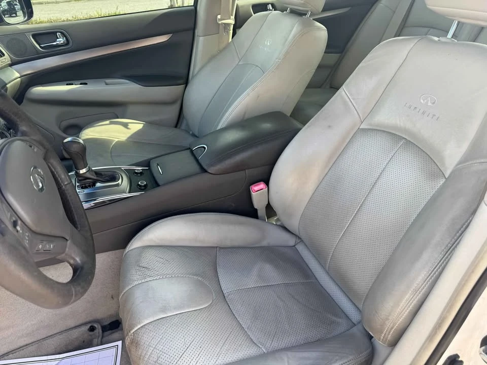 2012 Infiniti - Image 10 of 16