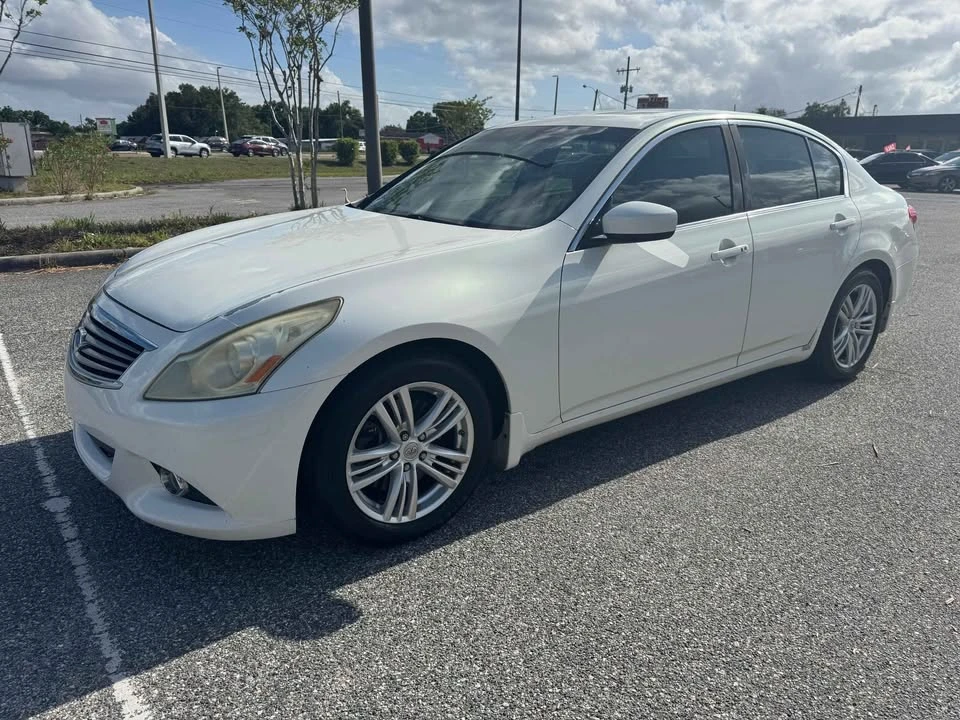 2012 Infiniti - Image 2 of 16