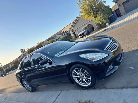 2012 Infiniti G37 Sport