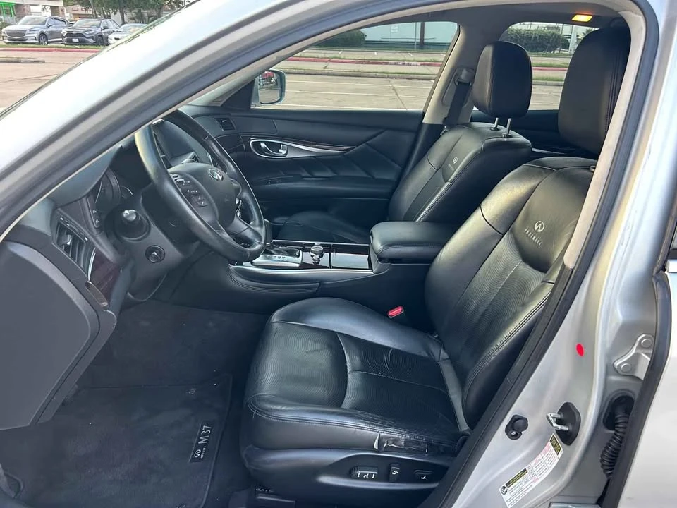 2012 Infiniti M/Q70 4th Gen - Image 11 of 12