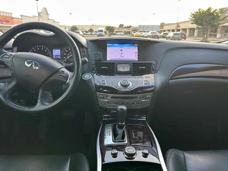 2012 Infiniti M/Q70 4th Gen - Image 10 of 12