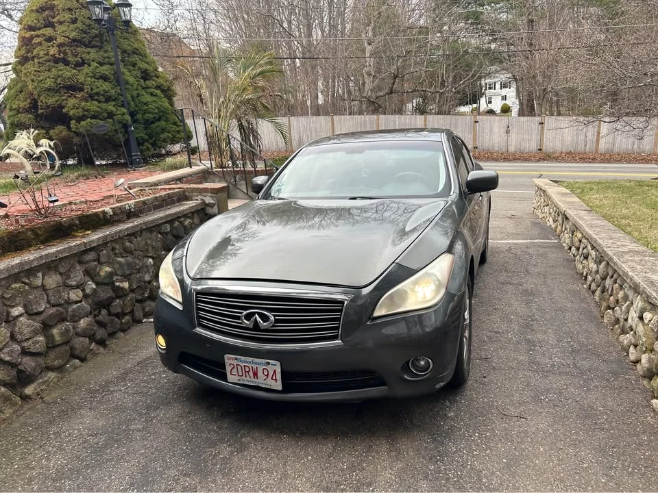 2012 Infiniti M/Q70 4th Gen - Image 4 of 9