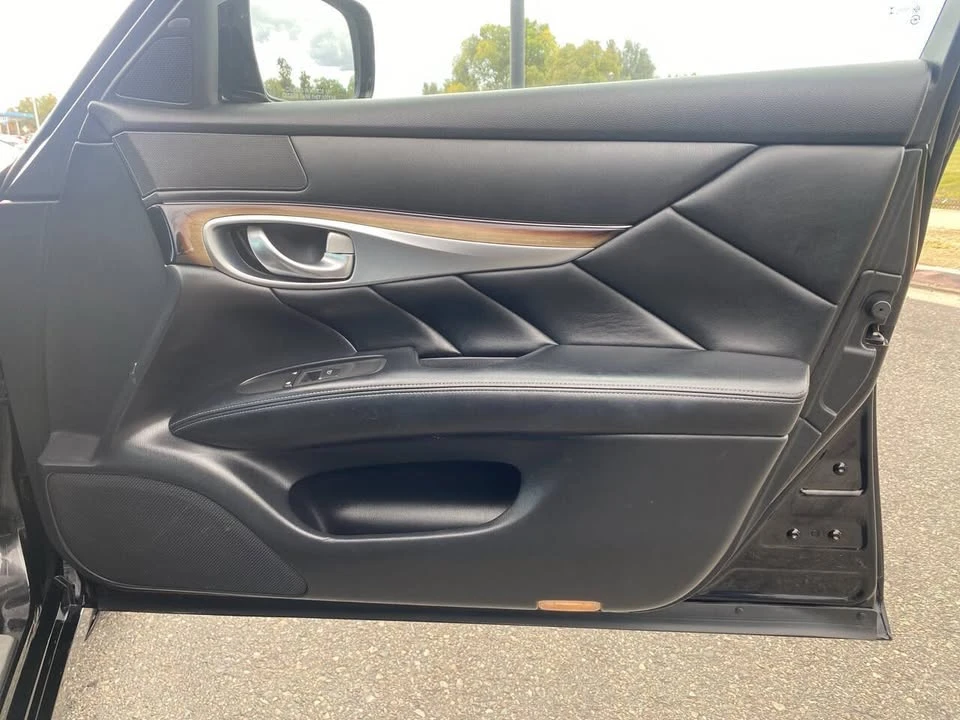 2012 Infiniti M/Q70 4th Gen - Image 13 of 19