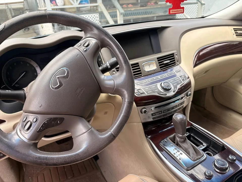 2012 Infiniti M/Q70 4th Gen - Image 5 of 8