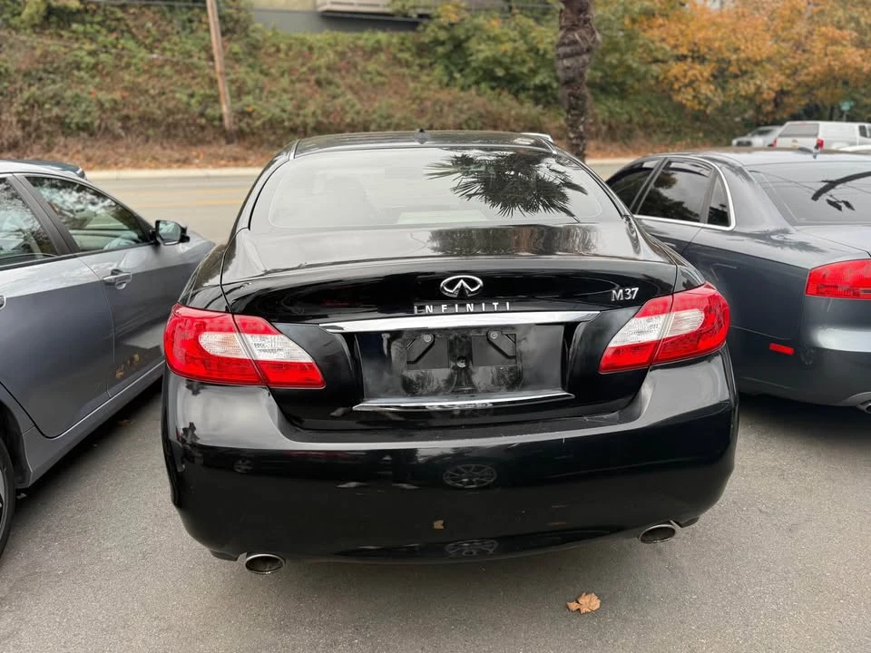 2012 Infiniti M/Q70 4th Gen - Image 6 of 13