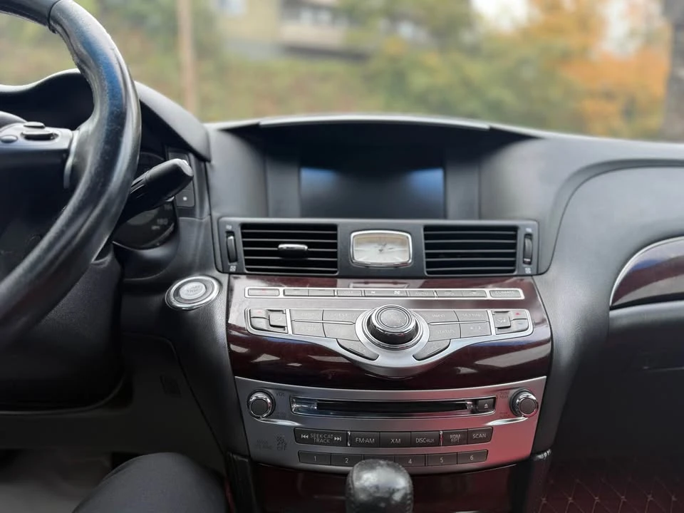 2012 Infiniti M/Q70 4th Gen - Image 10 of 13