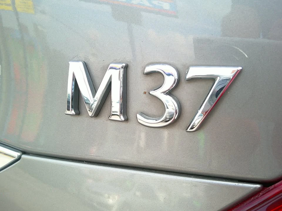 2012 Infiniti M 3rd Gen - Image 17 of 19