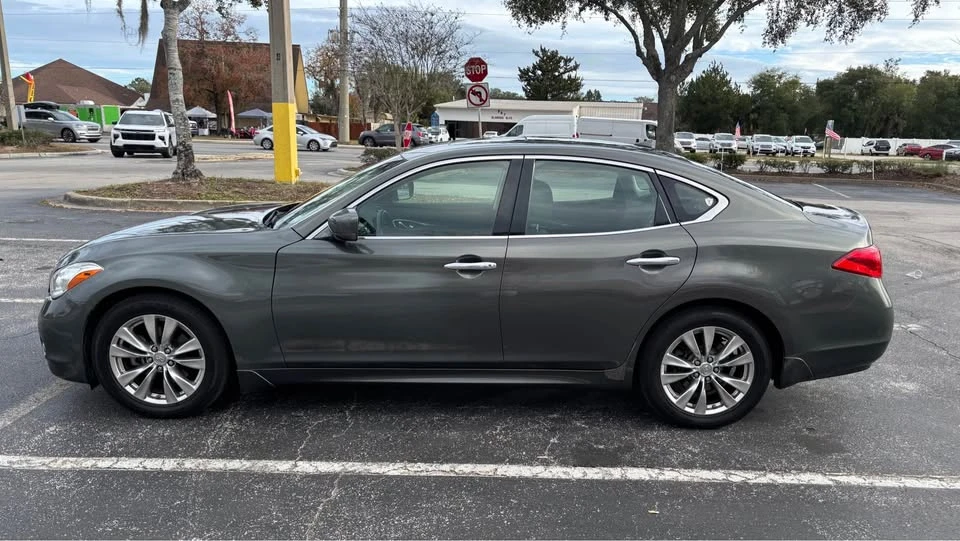 2012 Infiniti M 3rd Gen - Image 9 of 13