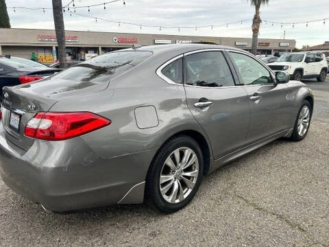 2012 Infiniti M/Q70 4th Gen - Image 4 of 14