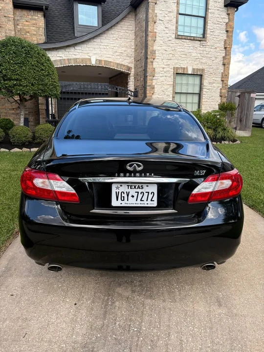 2012 Infiniti M/Q70 4th Gen - Image 3 of 8