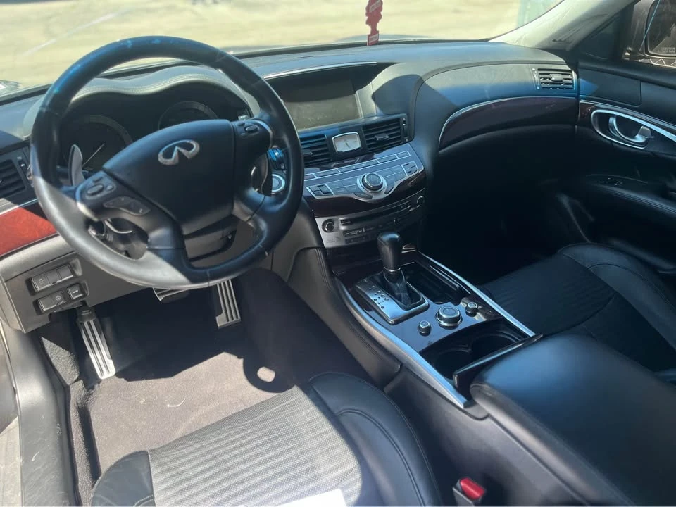 2012 Infiniti M/Q70 4th Gen - Image 10 of 12