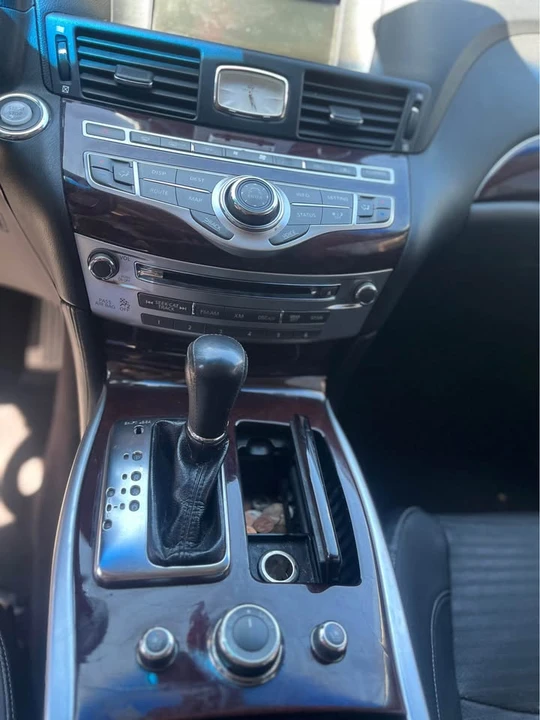 2012 Infiniti M/Q70 4th Gen - Image 8 of 12
