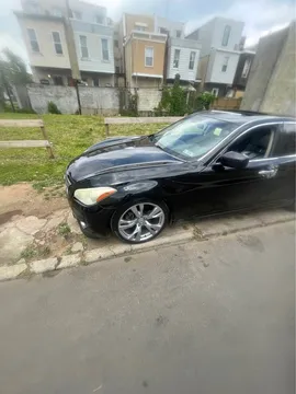 2012 Infiniti M37