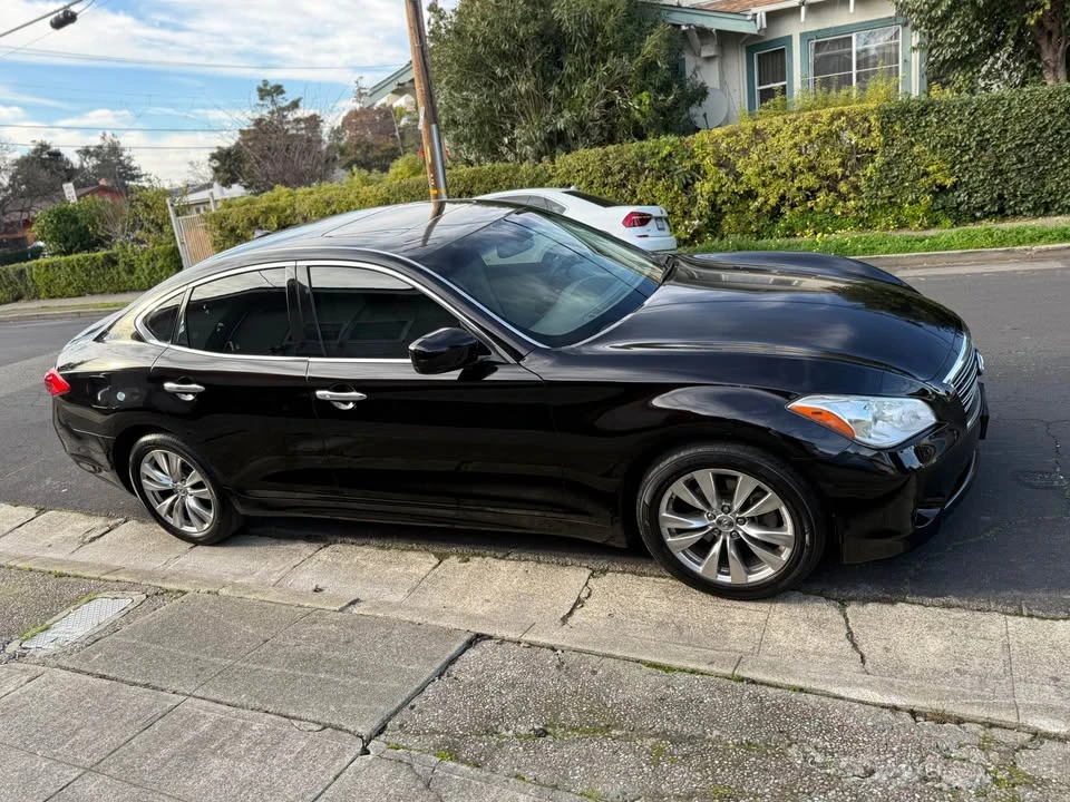 2012 Infiniti M/Q70 4th Gen - Image 4 of 18